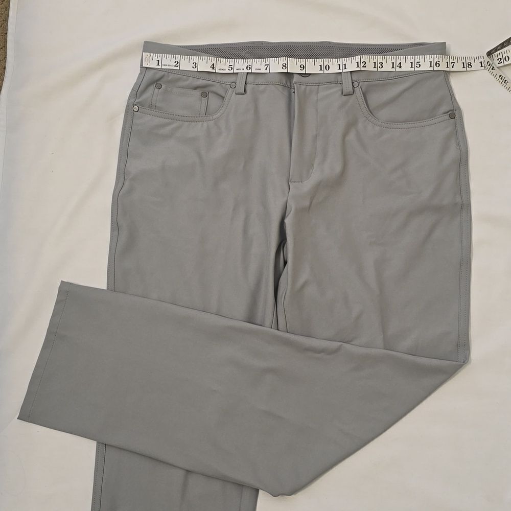 Greg Norman Men’s Golf Pants ‎ 32X 29 Gray Grey Polyester Spandex